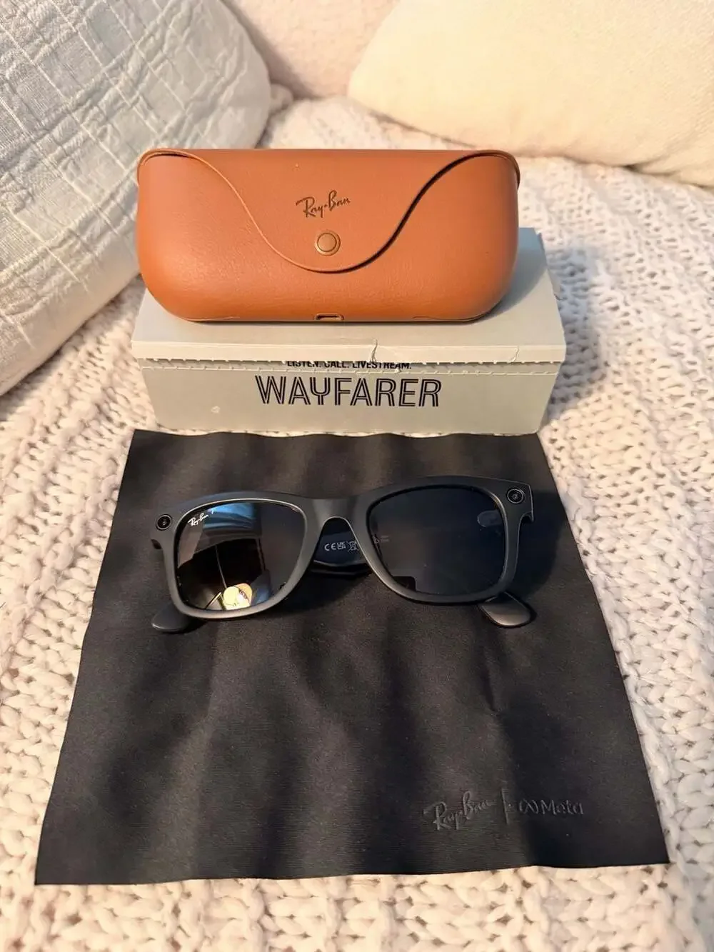 Ray-Ban Meta Wayfarer Gen 1 Smart Glasses, Matte Black, Polarized